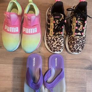 Bundle of girls shoes size 1